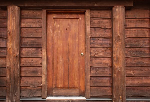 Log Cabin Siding Installation in Smyrna