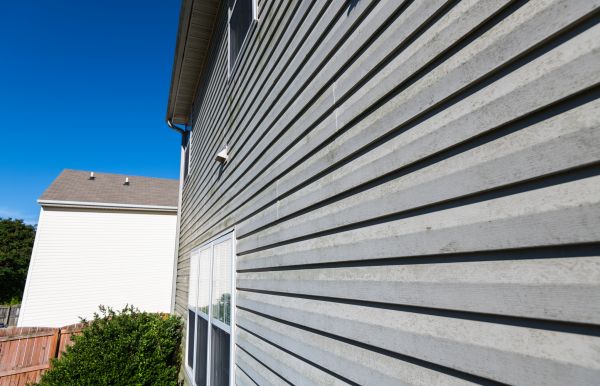 Cost of Vinyl Siding Panel Replacement in Smyrna
